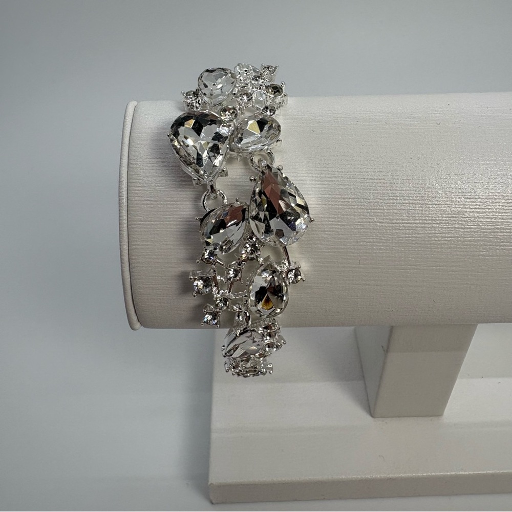 Clear Crystal Rhinestone Teardrop Bridal Party Silver Tone Bracelet